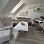 Lamira 2,3 شقة Hajdúszoboszló