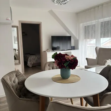 Lamira 2,3 Apartment Hajduszoboszlo