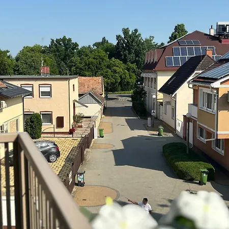 Lamira 2,3 Apartment