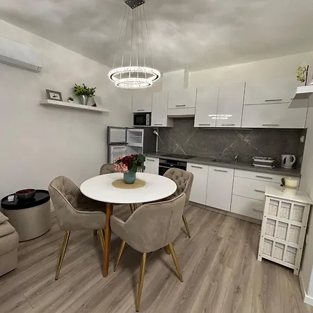 Apartment Lamira 2,3 Hajduszoboszlo