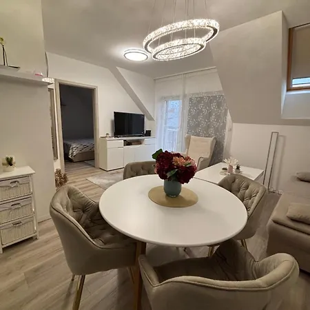 Lamira 2,3 Hajduszoboszlo