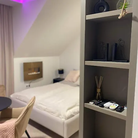 Lamira 2,3 * Hajdúszoboszló